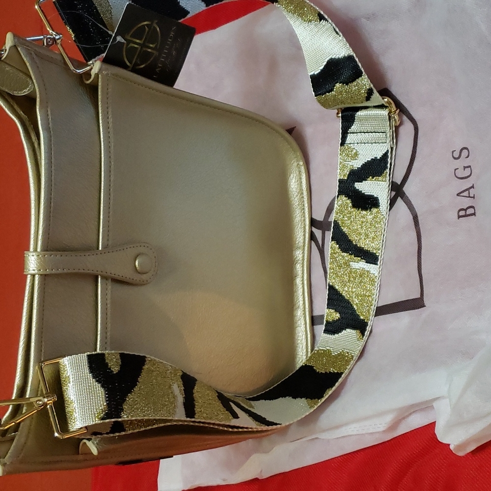Messenger Bag